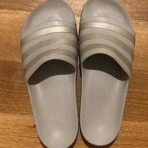Adidas Adilette Aqua Womens Slides Grey Silver